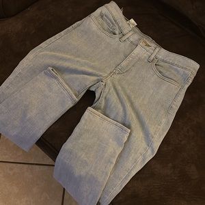 Levi Jean size W30 L28🧺🪻